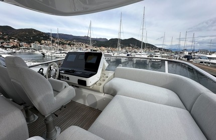 Azimut 60 Flybridge