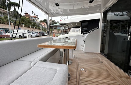 Azimut 60 Flybridge