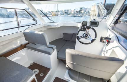 Beneteau Antares 6