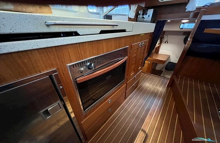 Targa 44