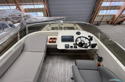 Targa 44