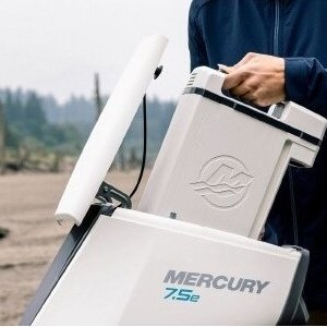 Electric outboard Mercury Avator™ 7.5e SH (engine pack) 8