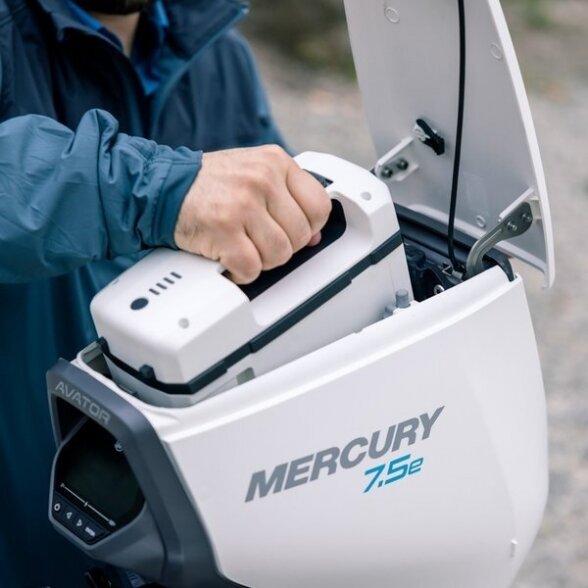 Electric outboard Mercury Avator™ 7.5e SH (engine pack) 6